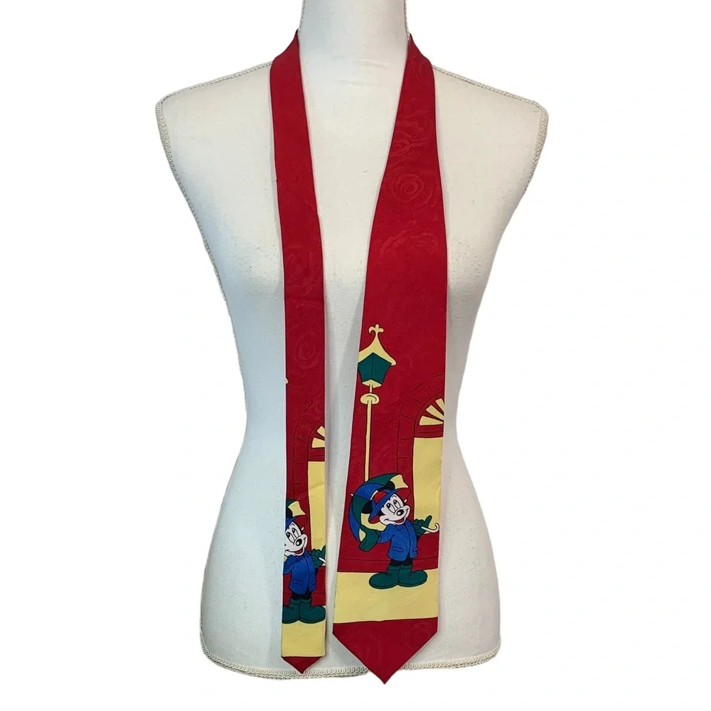 DISNEY Mickey Mouse Mens Neck Tie